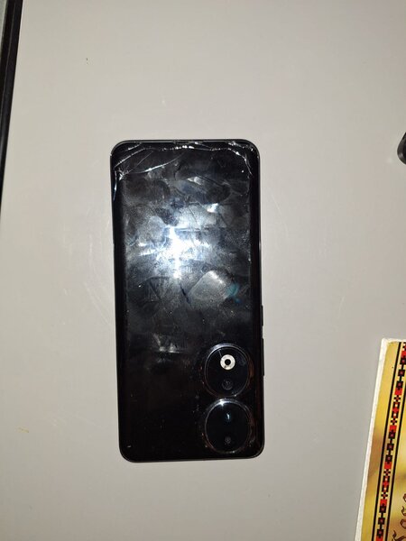 Vand 2 telefoane Samsung si honor